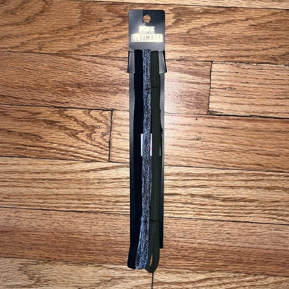 Victoria's Secret Pink Reflective Grey Headband and ultimate headband nwt - Picture 12 of 15